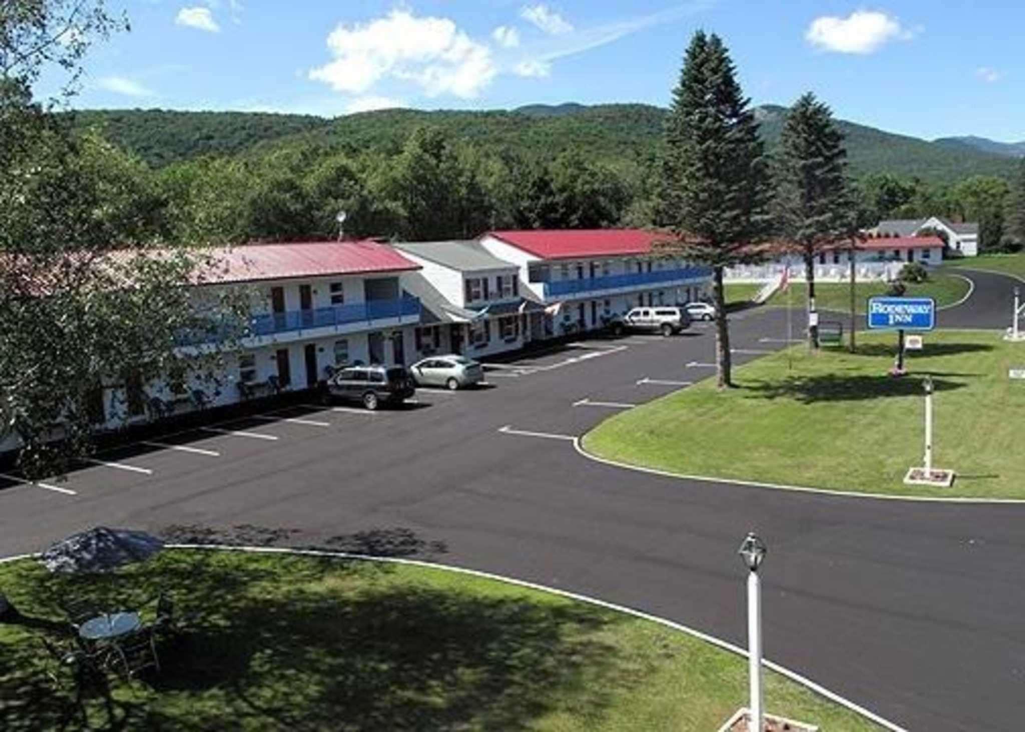 Rodeway Inn Lincoln I-93 Exterior photo