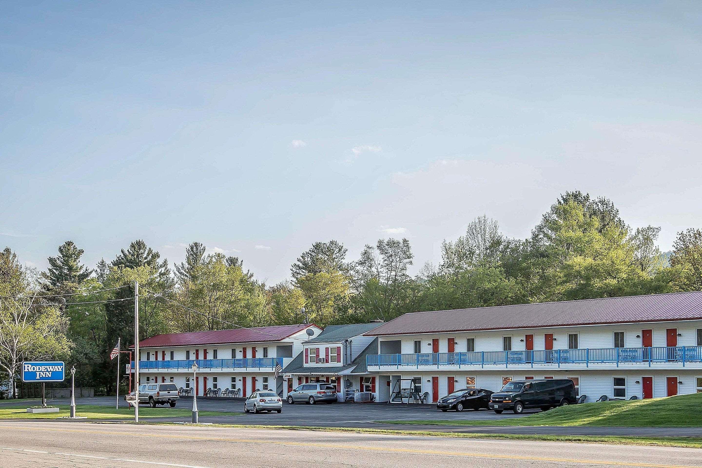 Rodeway Inn Lincoln I-93 Exterior photo